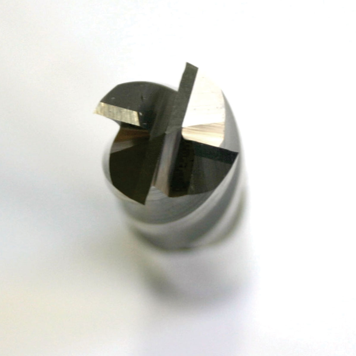 6040 - Fresa 4 Cortes Punta Plana Corta - MDI - Image 3